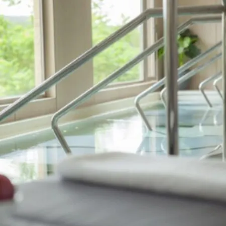 Confluent Health Hotel 4*